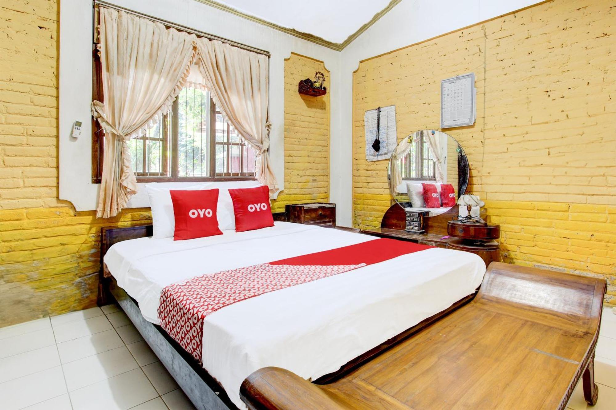 Oyo 94000 Omah Citra Genia Homestay Ngaglik Buitenkant foto