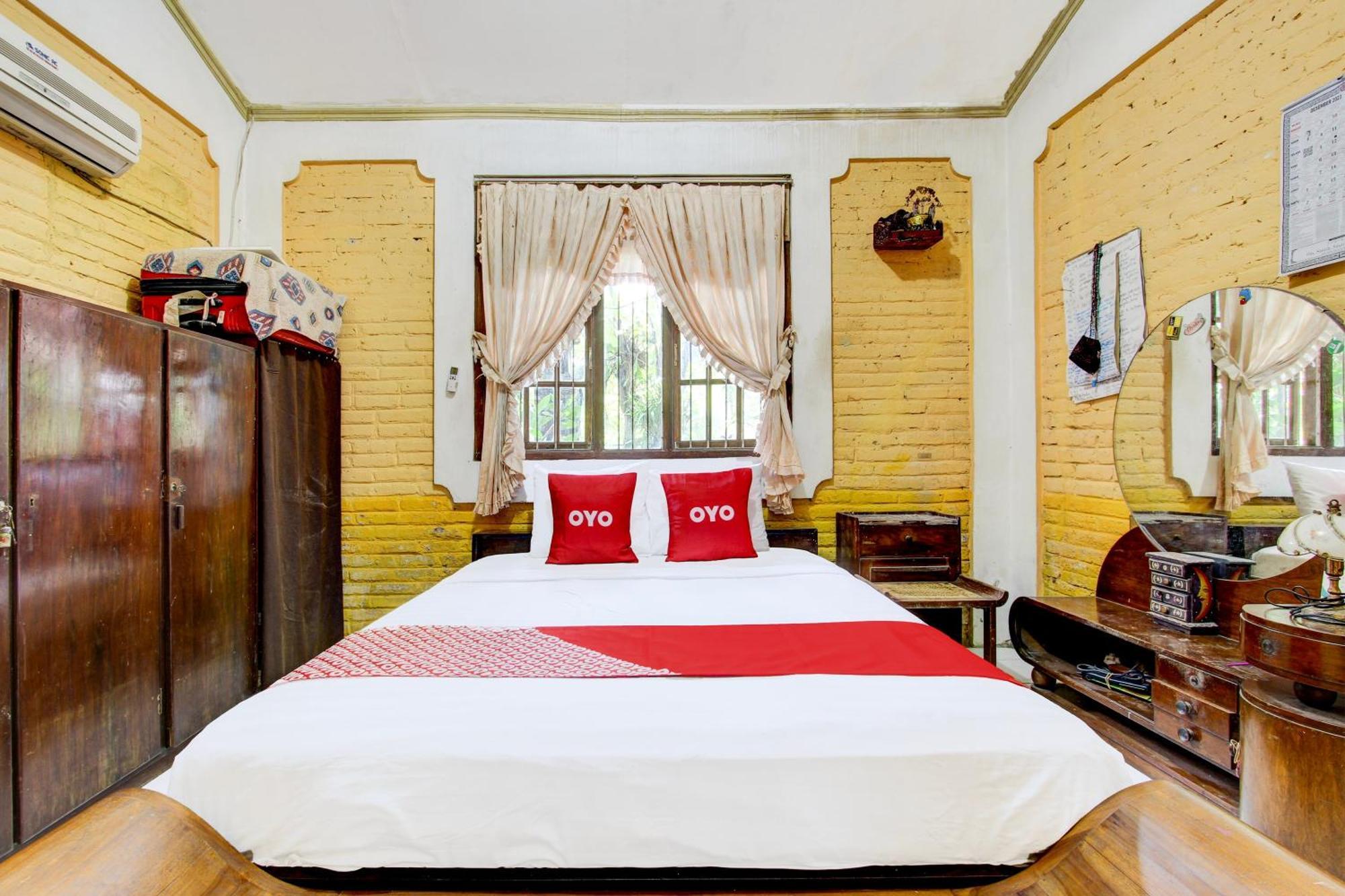 Oyo 94000 Omah Citra Genia Homestay Ngaglik Buitenkant foto